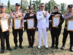 Kapolres Lampung Utara Berikan Penghargaan kepada 48 Personel dan 11 Warga Berprestasi