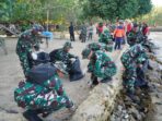 Prajurit Korem 043/Gatam Dukung Penuh Gerakan Raden Inten ASRI, Bersihkan Pantai Pasir Putih