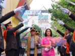 Pedang Pora Sambut Kombes Herbin Sianipar