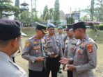 Antisipasi Judol, Wakapolres Lampung Utara Periksa HP Personel