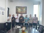 PT Pos Indonesia KCU Bandar Lampung Jajaki Kerja Sama Magang dan Kemitraan dengan Kampus Unggul IIB Darmajaya